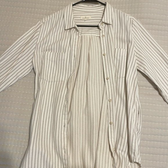 Universal thread button up - Picture 1 of 2